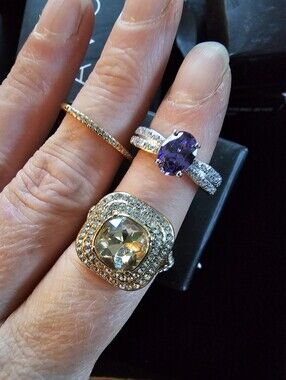 Lot Of Brand New Avon Rings Size 6